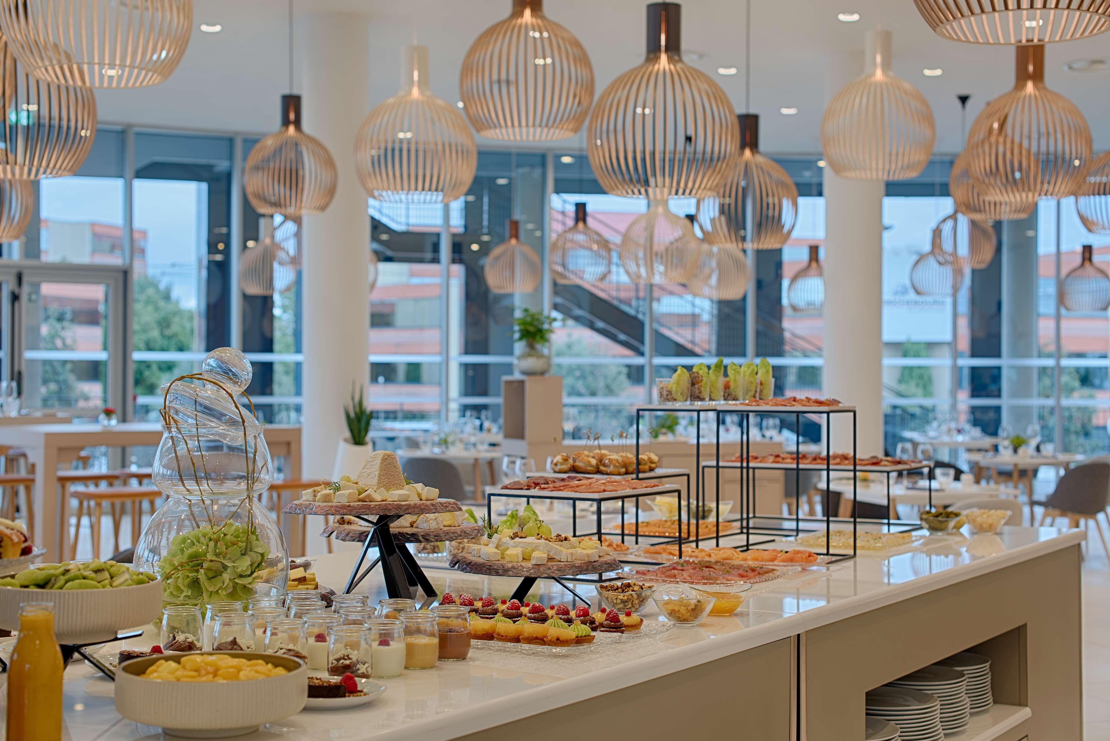 Nh Toulouse Airport Hotel Бланяк Екстериор снимка