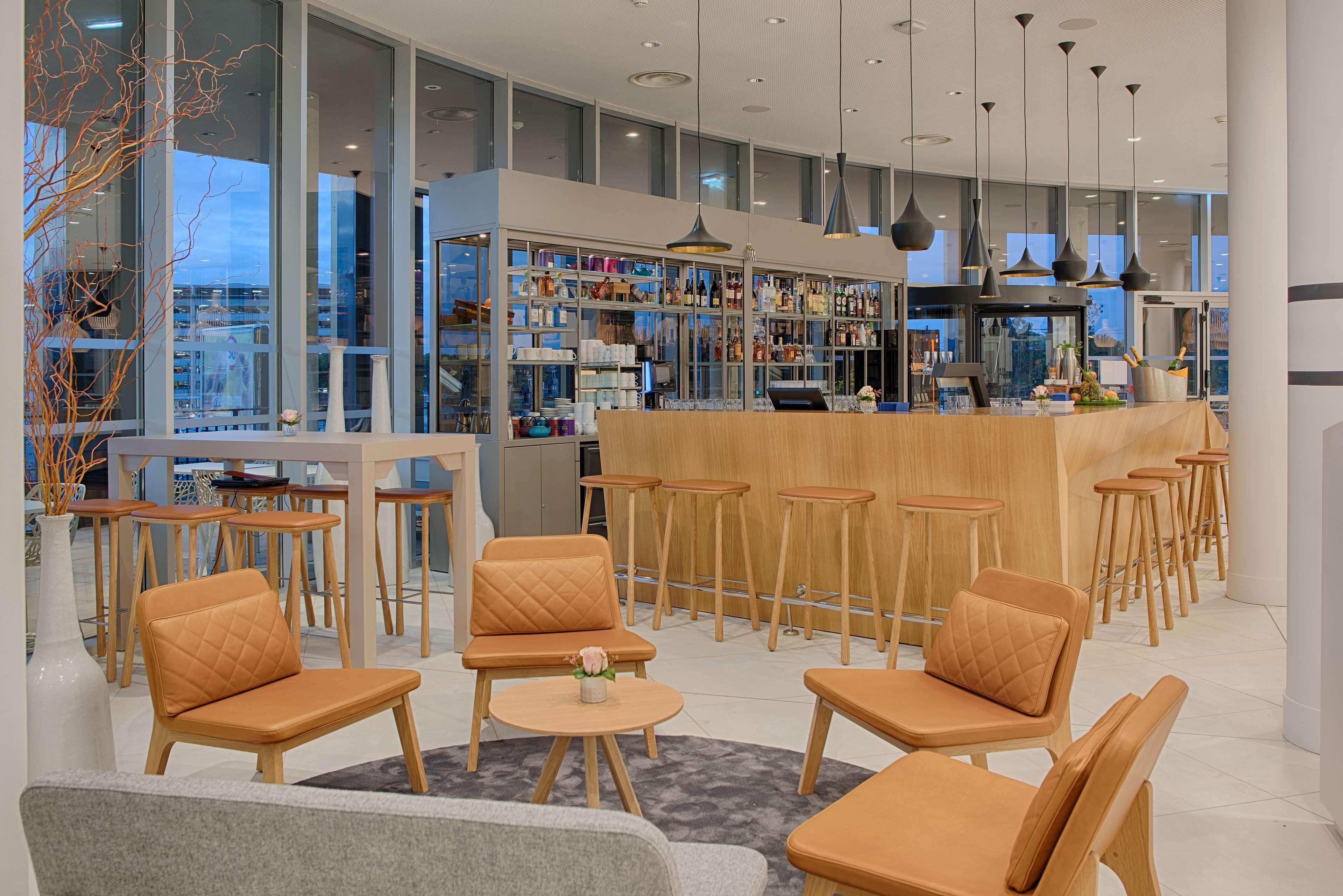 Nh Toulouse Airport Hotel Бланяк Екстериор снимка