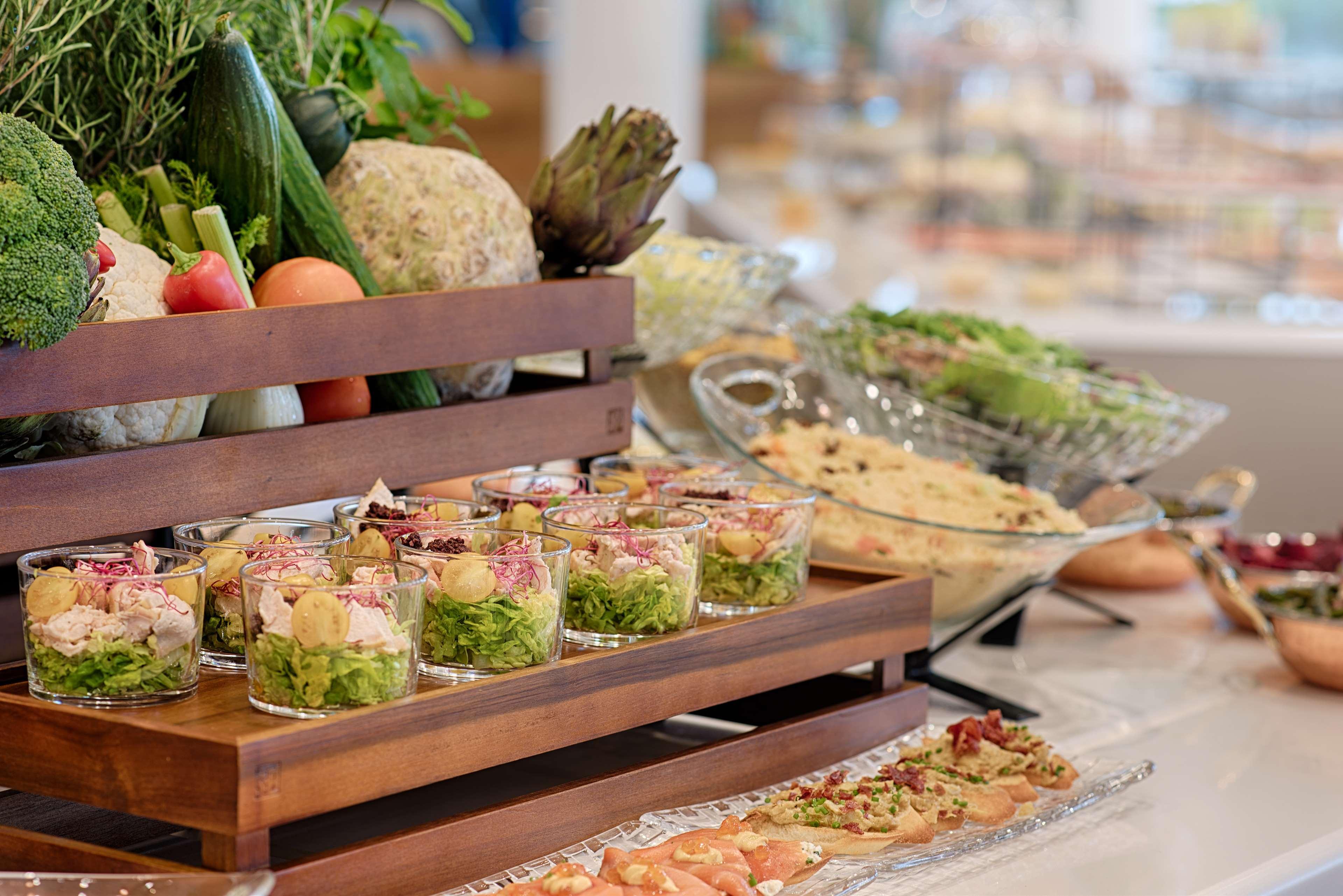 Nh Toulouse Airport Hotel Бланяк Екстериор снимка