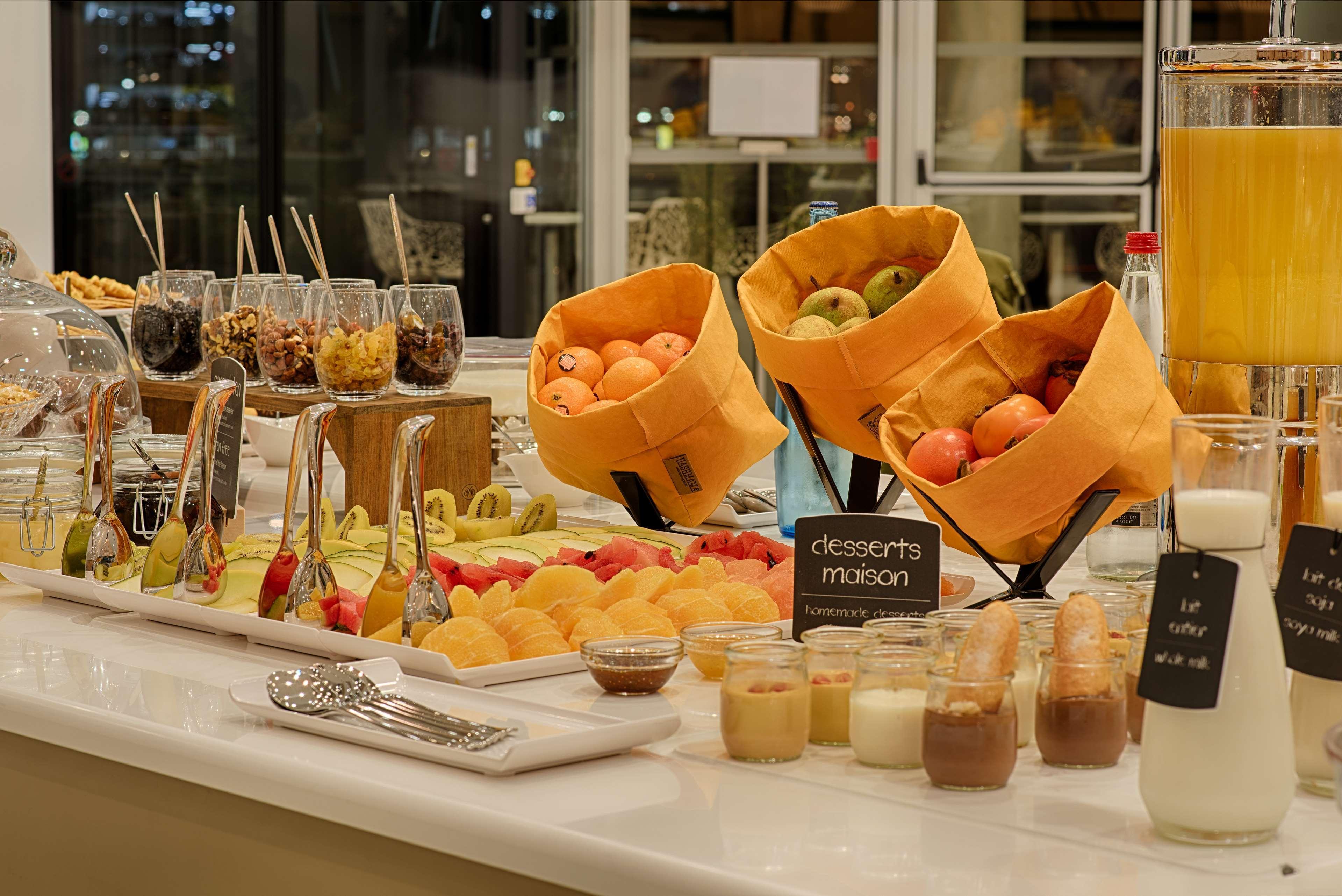 Nh Toulouse Airport Hotel Бланяк Екстериор снимка