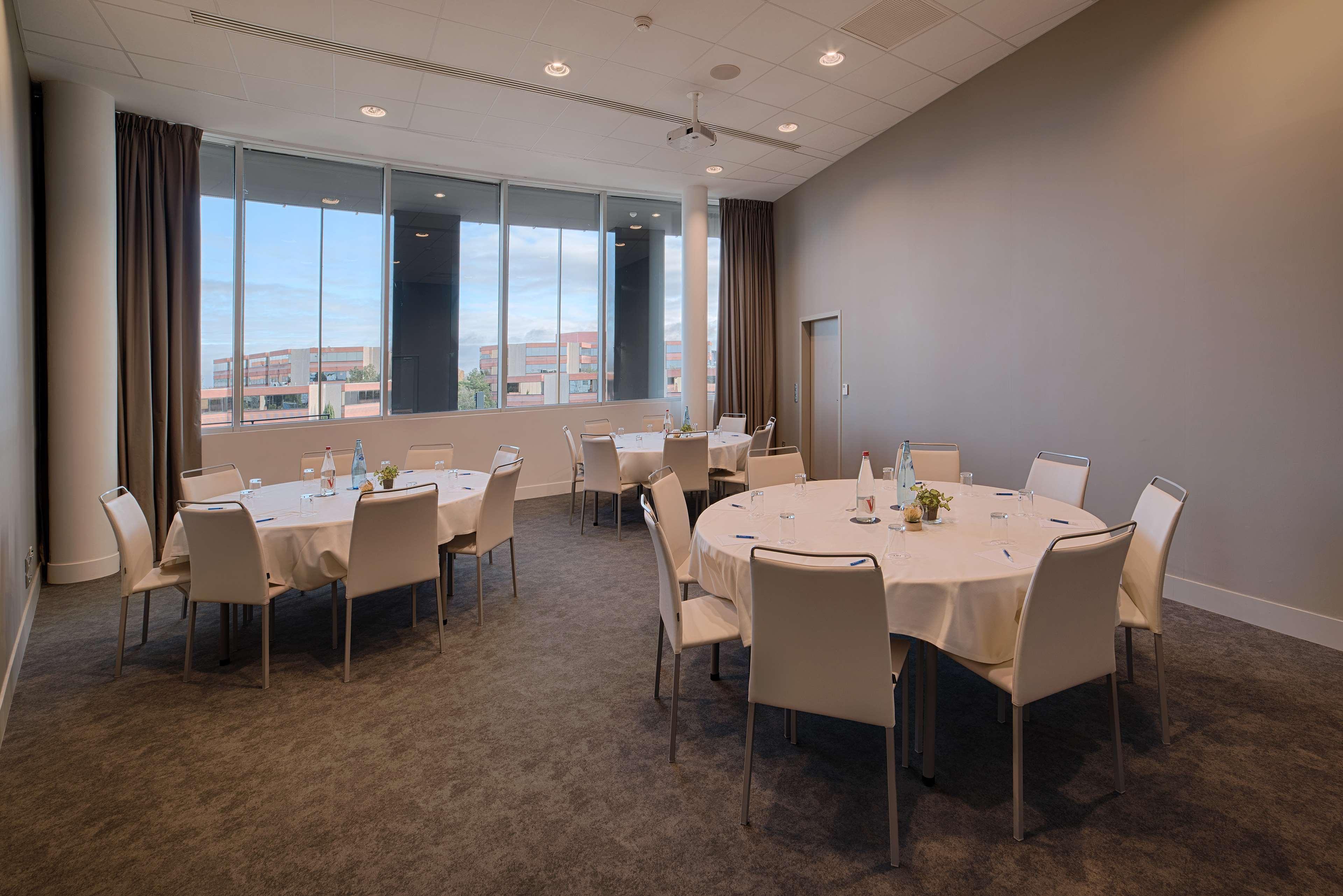 Nh Toulouse Airport Hotel Бланяк Екстериор снимка