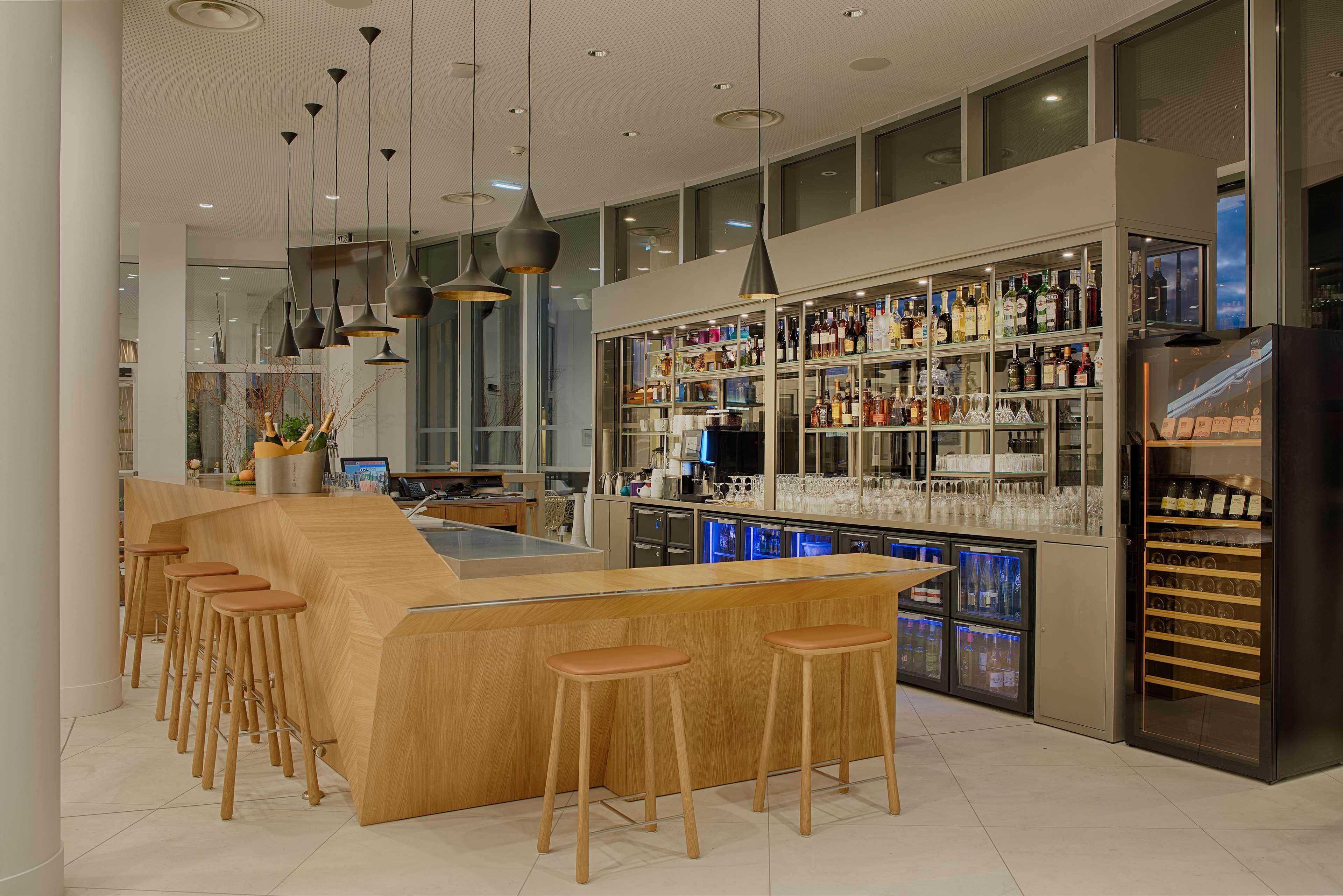 Nh Toulouse Airport Hotel Бланяк Екстериор снимка