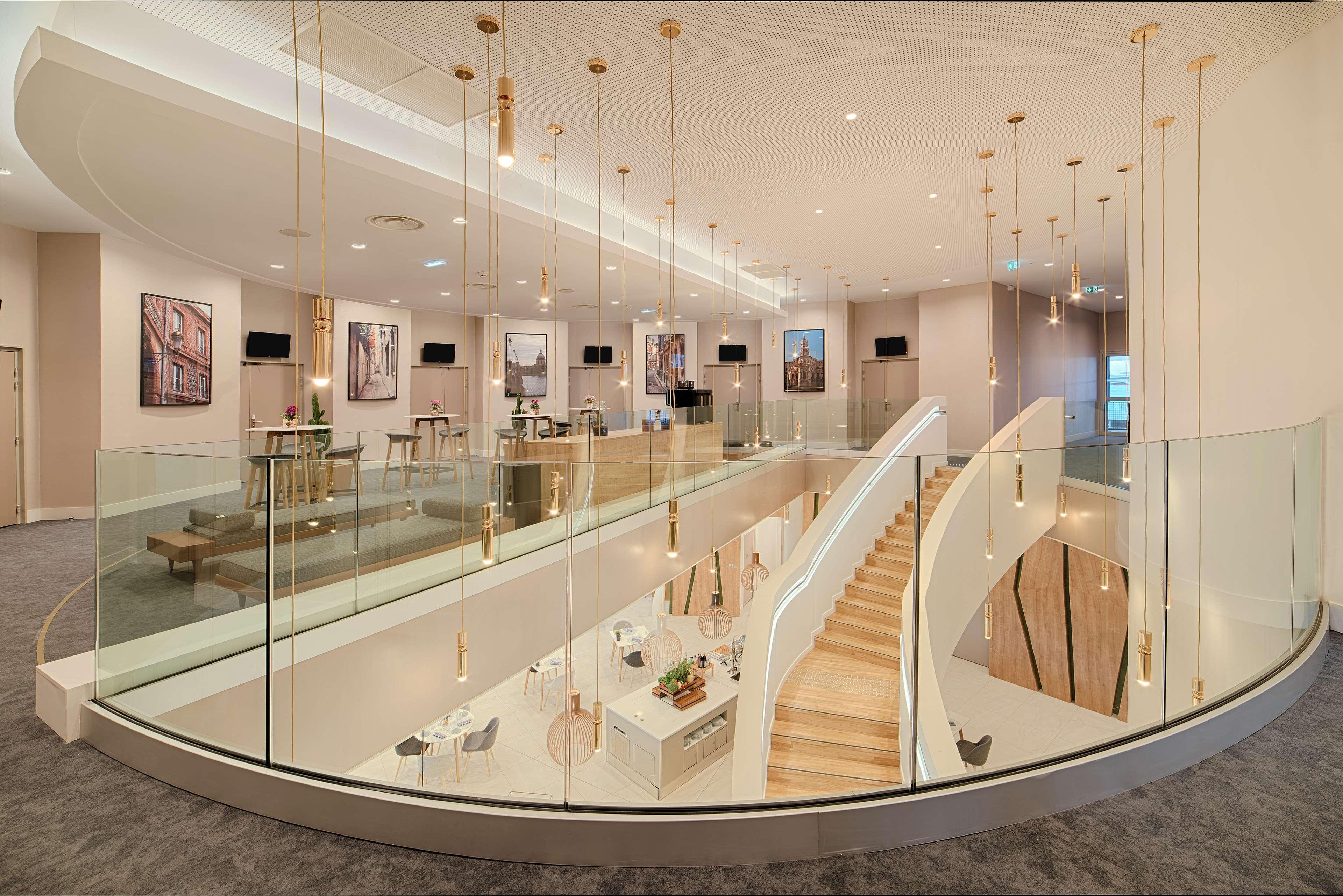Nh Toulouse Airport Hotel Бланяк Екстериор снимка