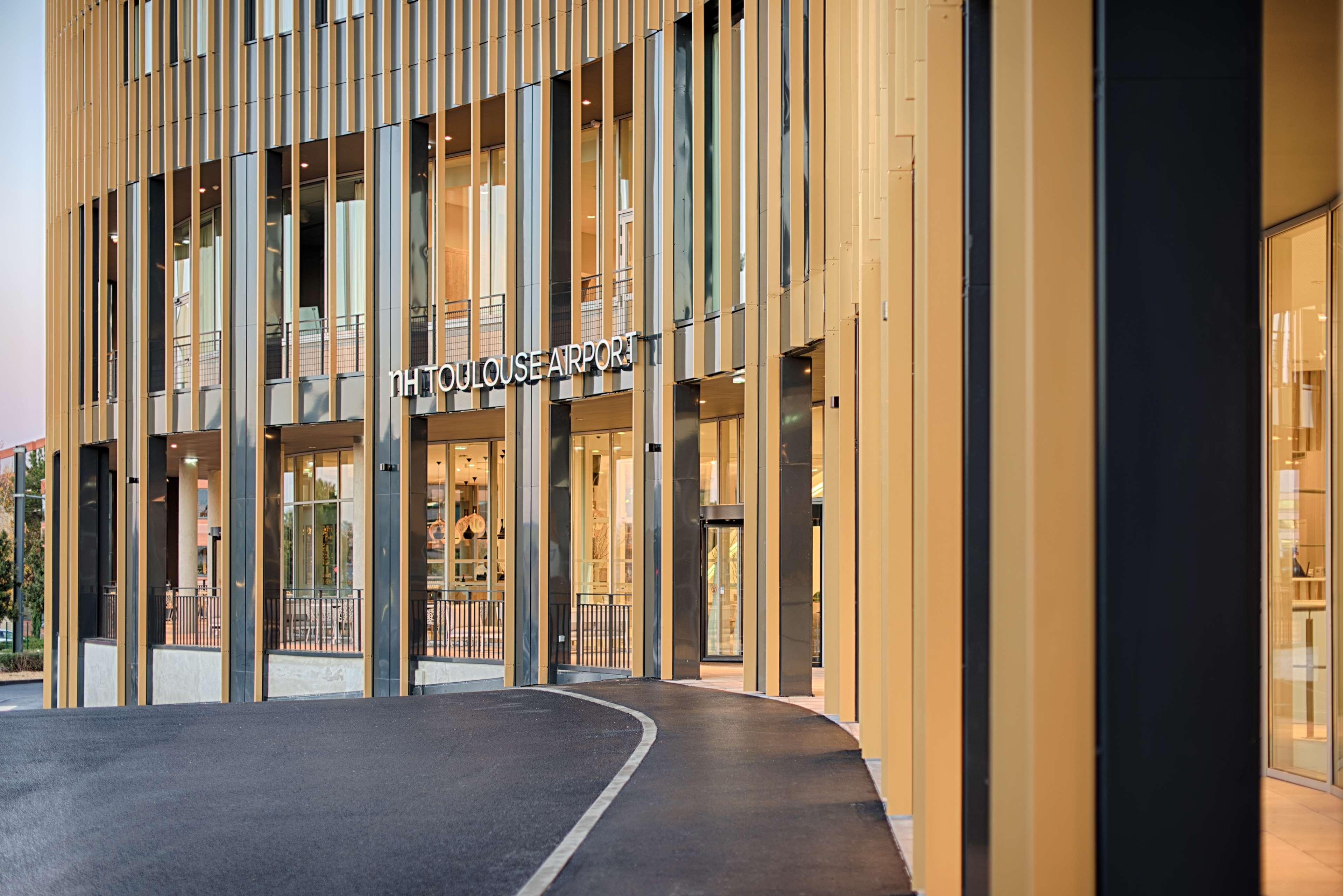 Nh Toulouse Airport Hotel Бланяк Екстериор снимка